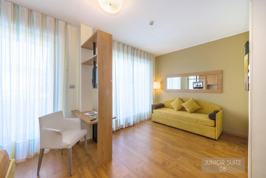 Hotel San Marco Бибионе Экстерьер фото