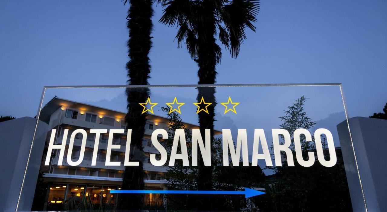 Hotel San Marco Бибионе Экстерьер фото